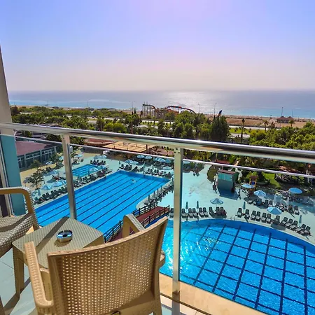 Casa Fora 5*
