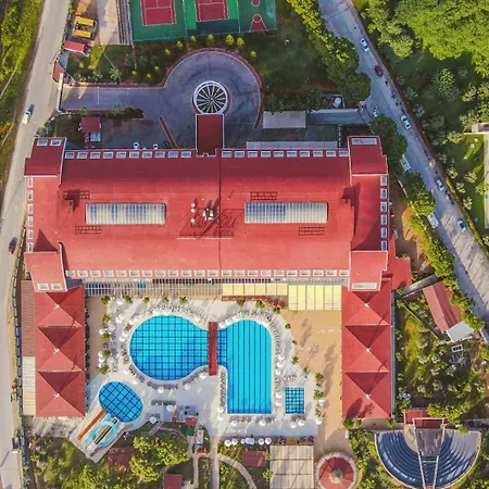 מלון Casa Fora 5*